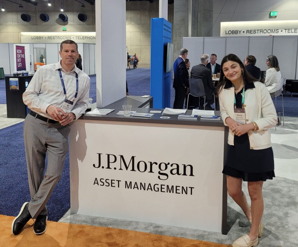 AJ of HighPoint Advisors, Syracuse NY, poses with a J.P. Morgan representative at the LPL Focus Conference in San Diego